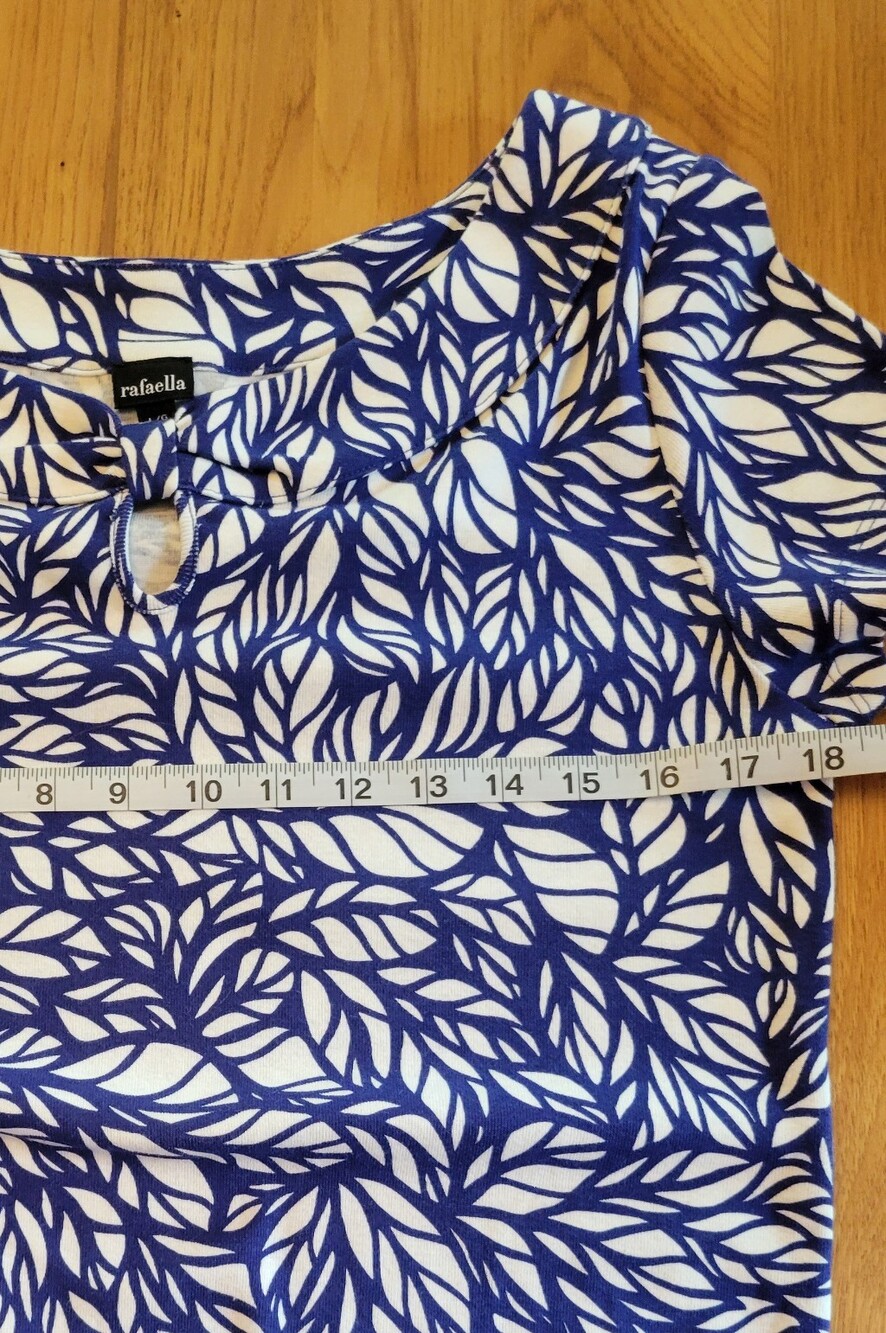 Rafaella Navy and White Leaf-Print Short Sleeve Top - Picture 7 of 9